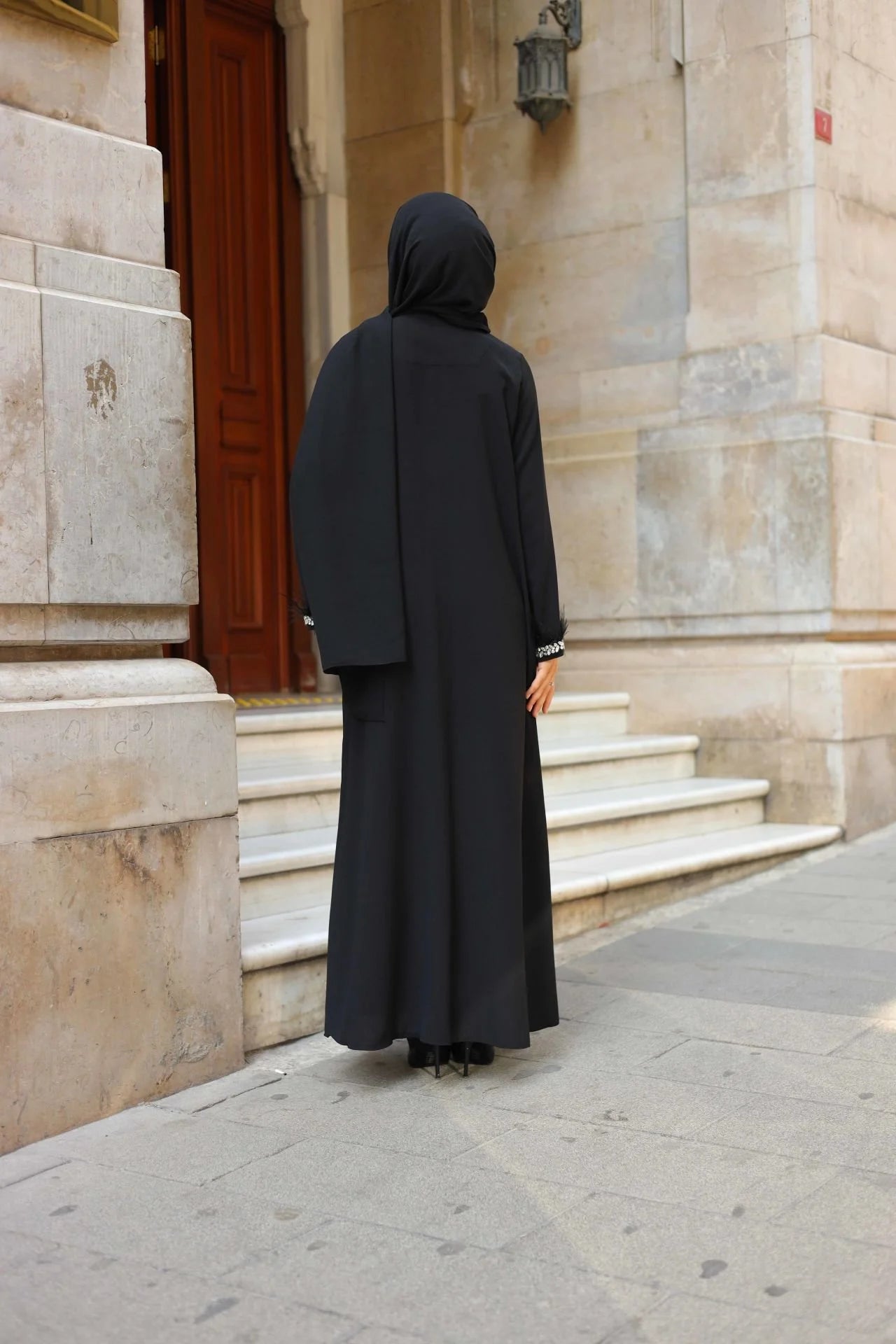 Mira Abaya 2-Piece Set