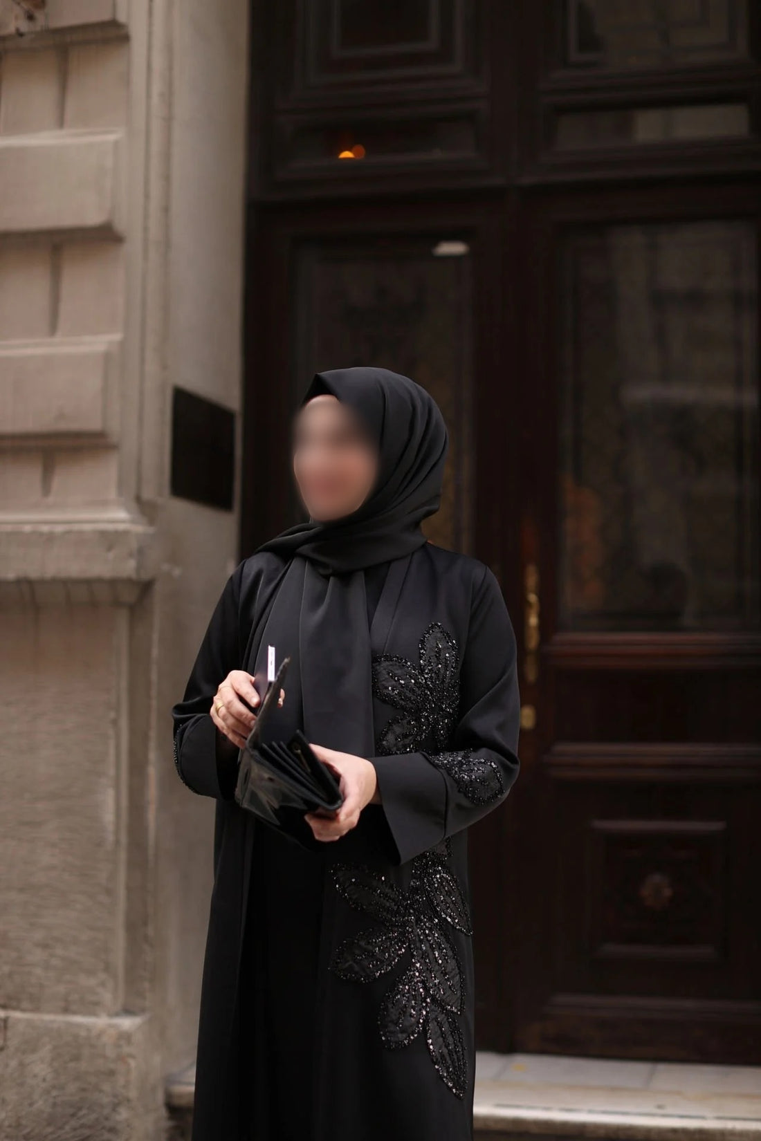 The Art of Wearing Confidence: A Journey with AKMAL MODESTY Abayas